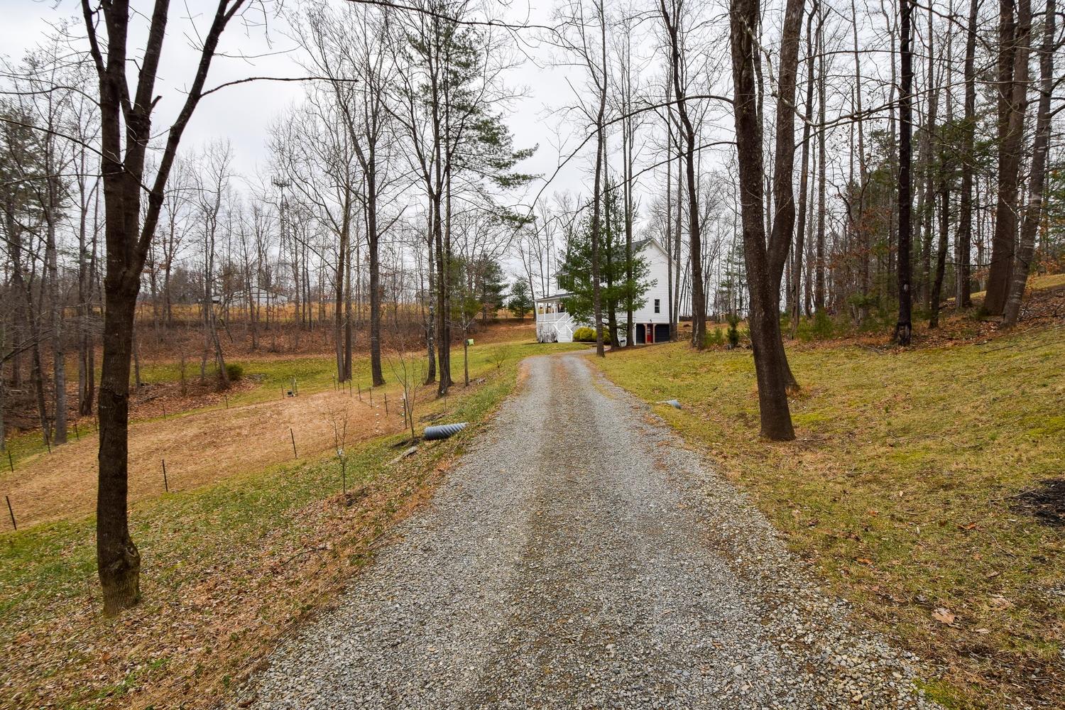 6620 Split Oak Road Roanoke, VA 24018 - Photo 30 of 33 30
