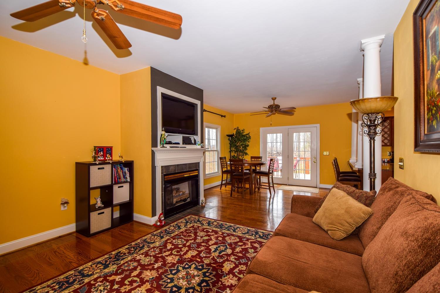 6620 Split Oak Road Roanoke, VA 24018 - Photo 8 of 33 8
