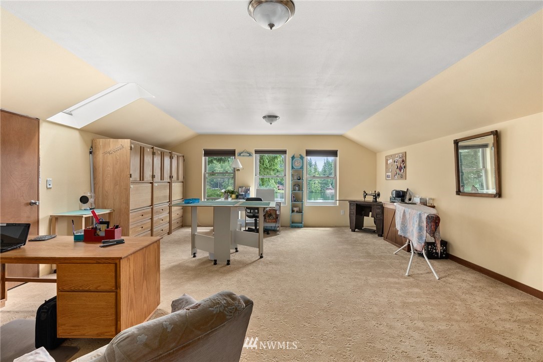 2670 East Phillips Lake Loop Road Shelton, WA 98584 - Photo 24 of 39 Gallery Image 24