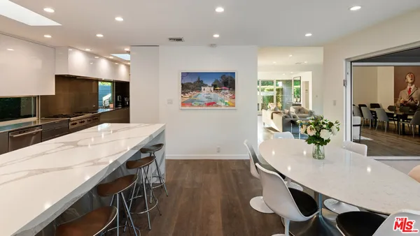 $50,000 | 602 Whittier Drive, Beverly Hills, CA 90210