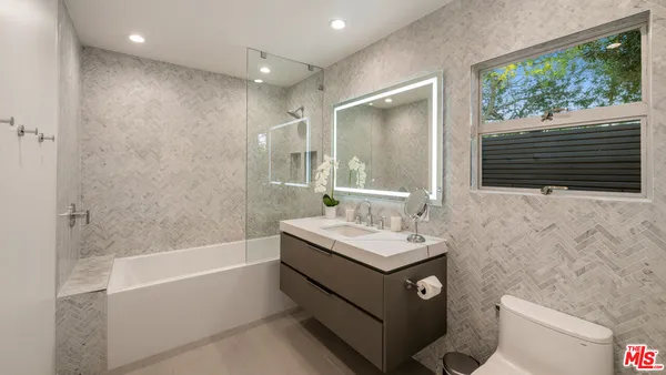 $50,000 | 602 Whittier Drive, Beverly Hills, CA 90210