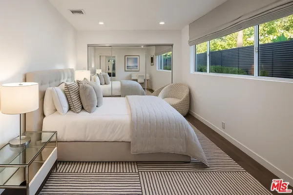 $50,000 | 602 Whittier Drive, Beverly Hills, CA 90210