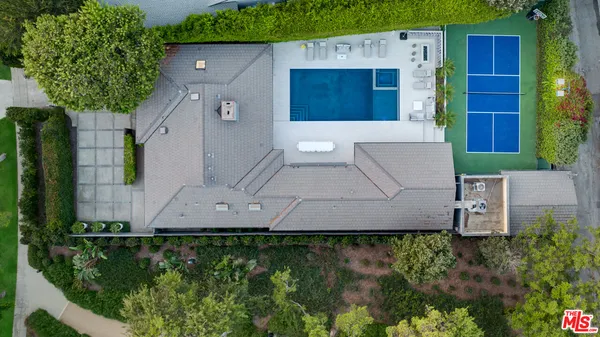 $50,000 | 602 Whittier Drive, Beverly Hills, CA 90210