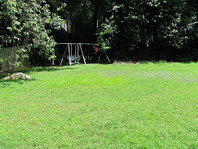 12 Landmark Road Warwick, RI 02886 - Photo 9 of 9 Yard/Garden.