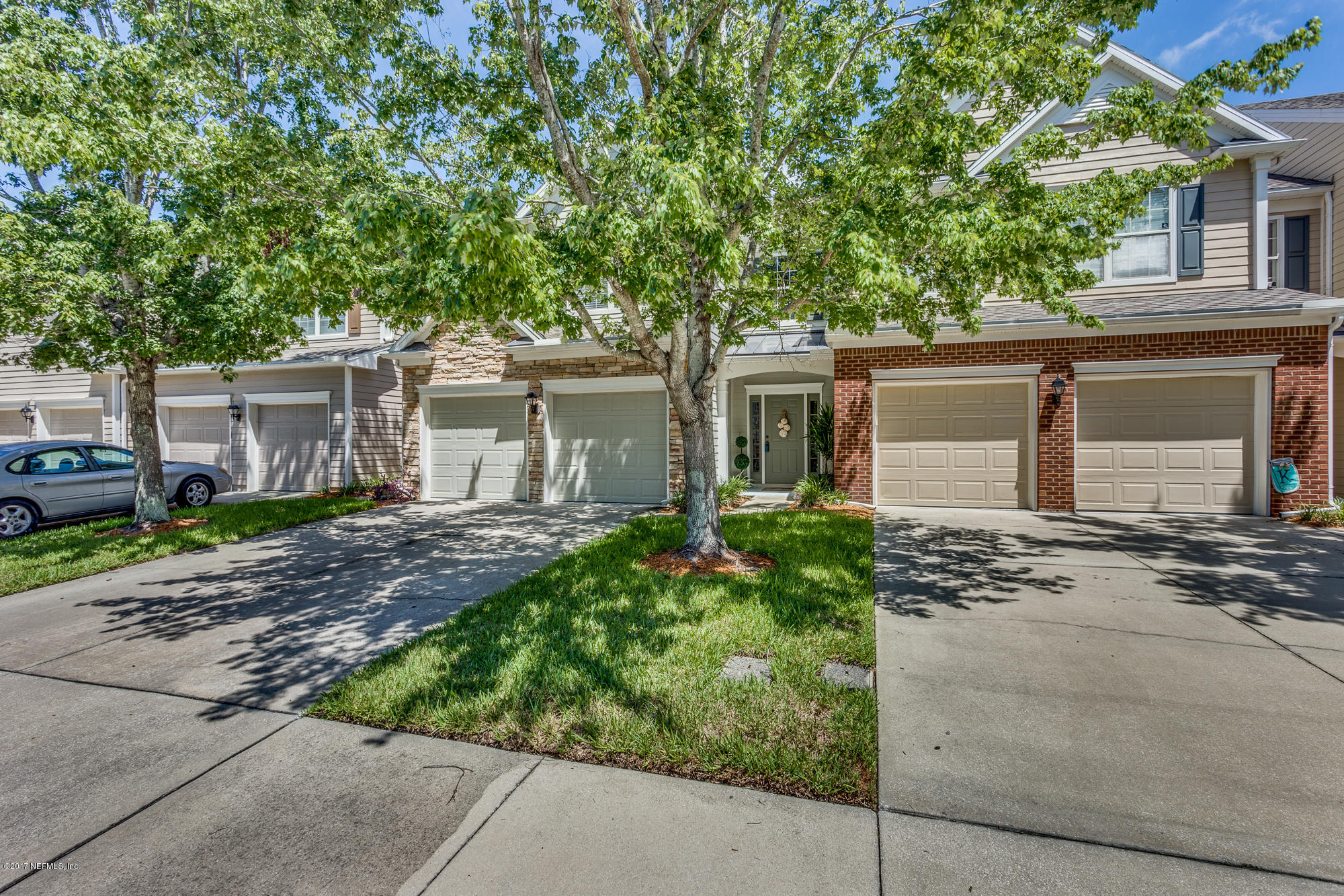 11113 Fallgate Point Court Jacksonville, FL 32256 - Photo 23 of 49 front view of a house with a yard