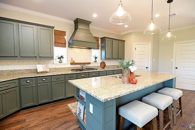 $465,000 | 126 St George Road, Schriever, LA 70395