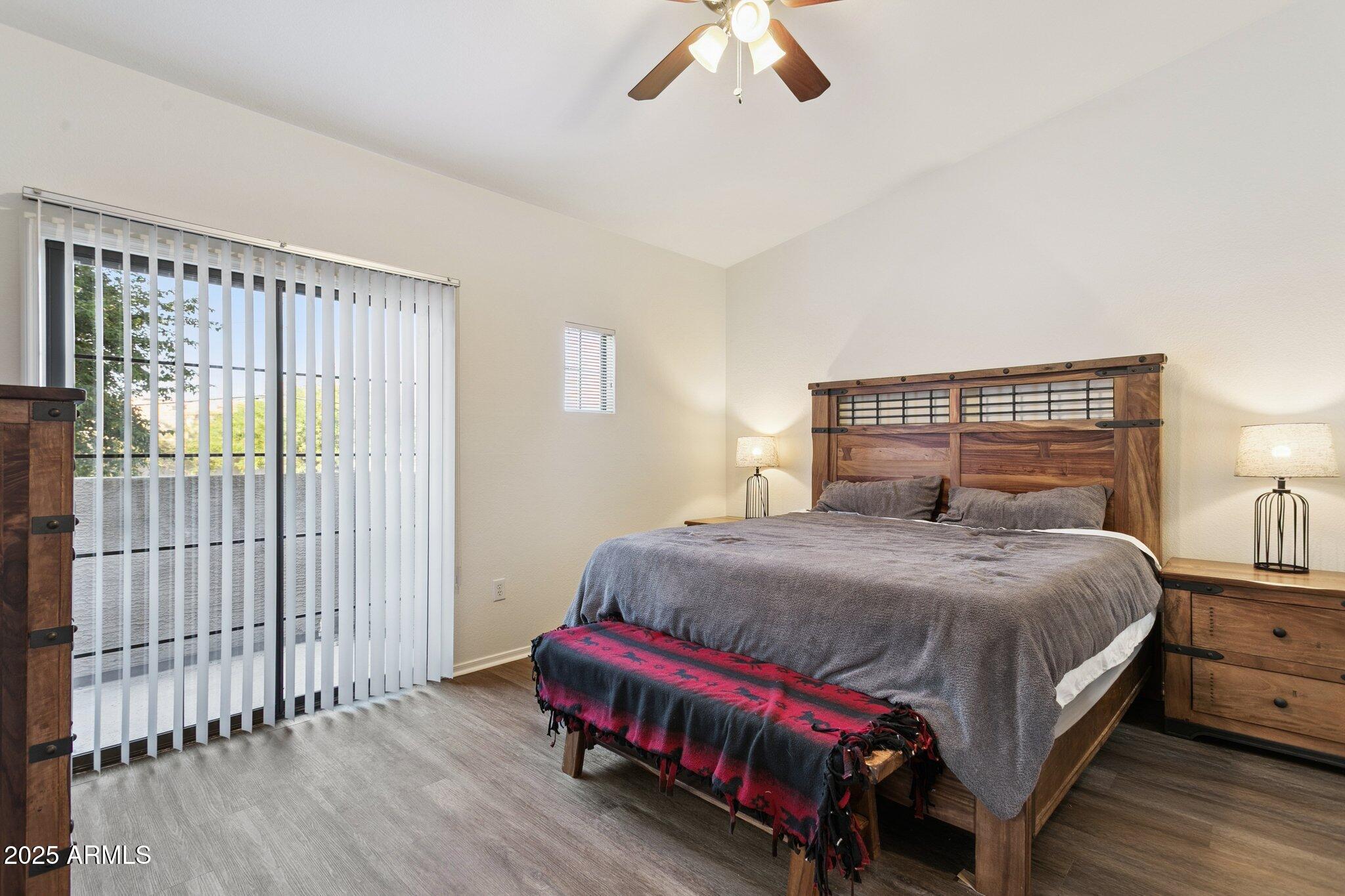 1702 East Bell Road, Unit 190 Phoenix, AZ 85022 - Photo 10 of 24 Primary Suite