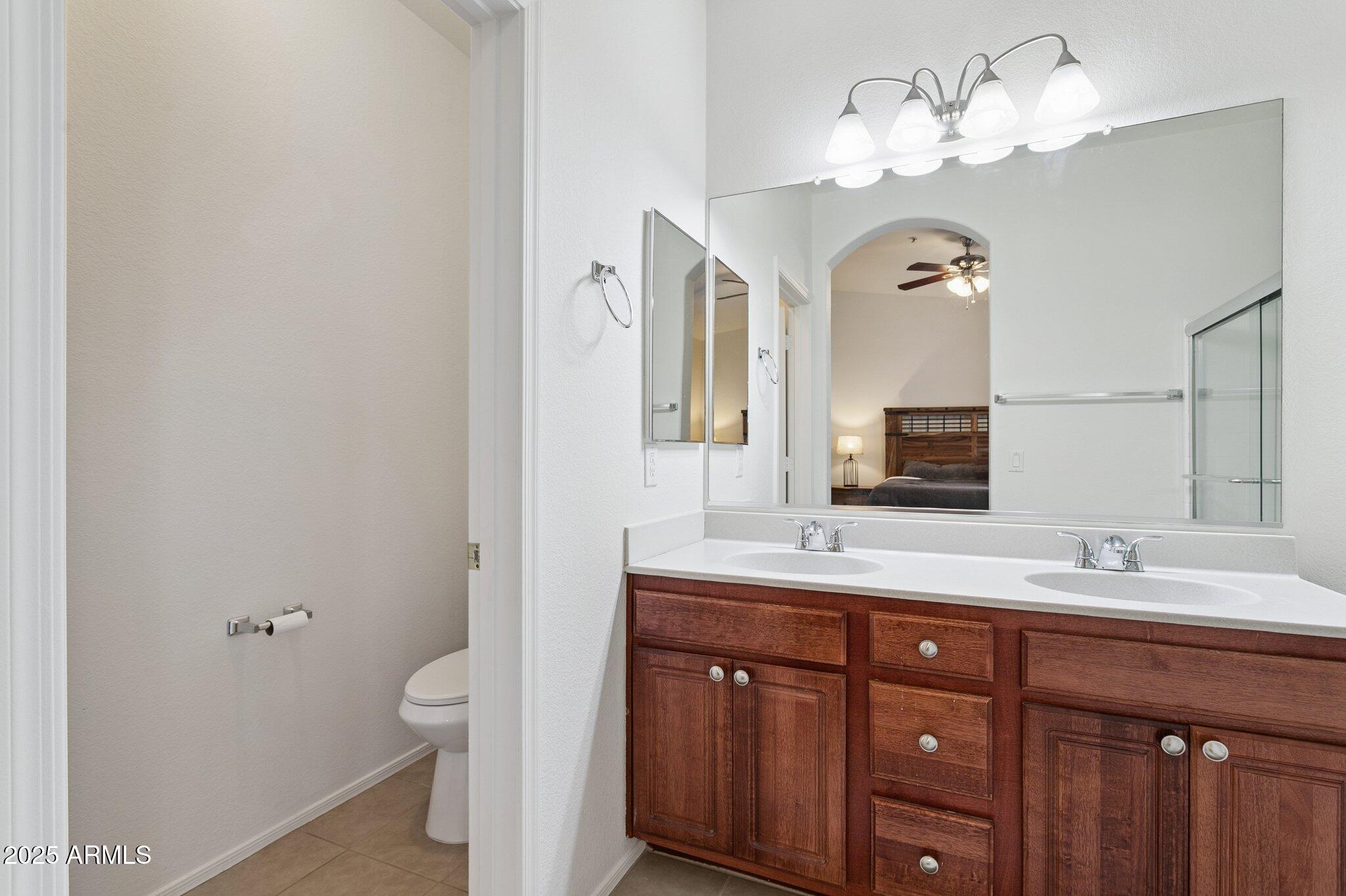 1702 East Bell Road, Unit 190 Phoenix, AZ 85022 - Photo 13 of 24 Primary Ensuite