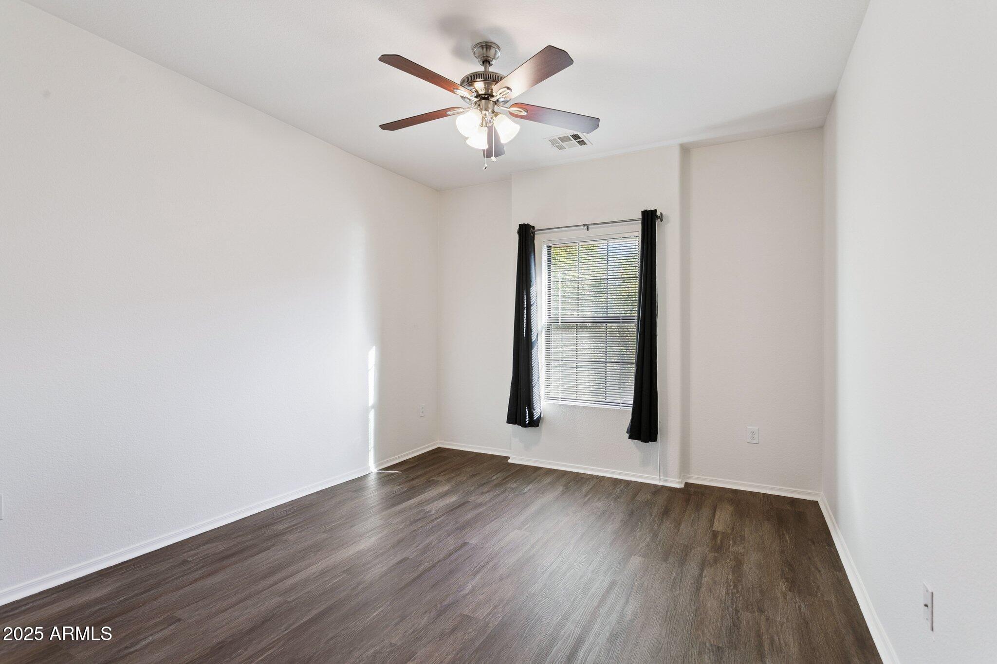 1702 East Bell Road, Unit 190 Phoenix, AZ 85022 - Photo 16 of 24 Guest Suite 2