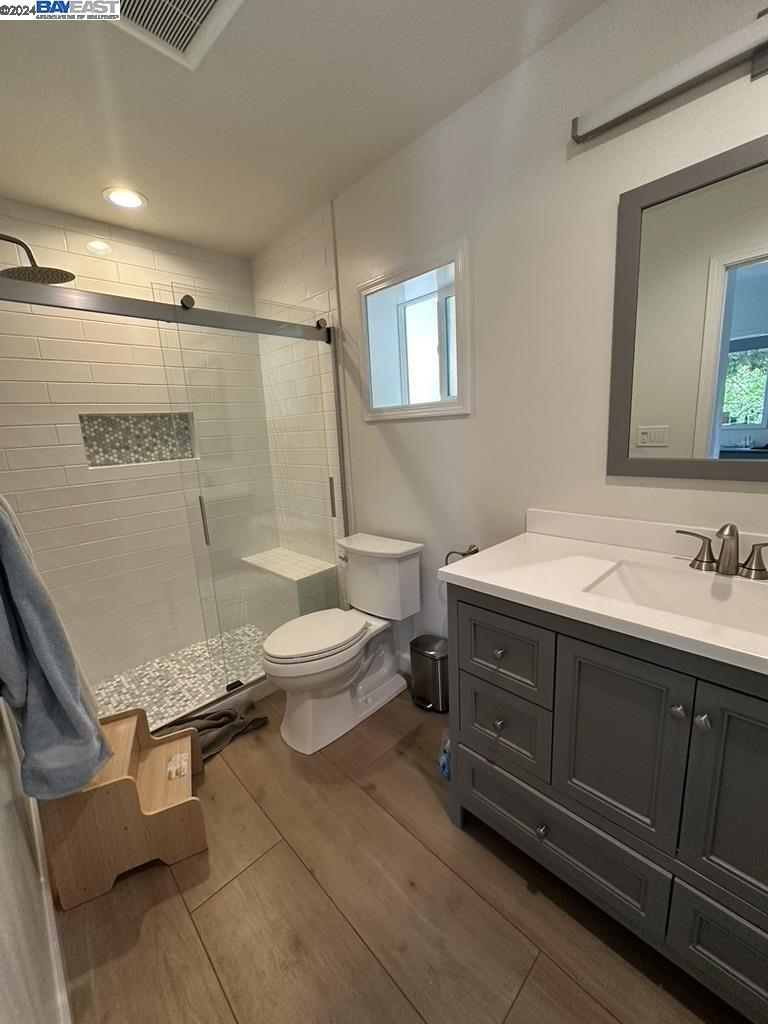 121 Adams Ranch Road Walnut Creek, CA 94595 - Photo 25 of 25 Bathroom