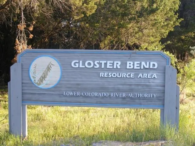 $299,000 | 3705 1/2 Peninsular Drive, Marble Falls, TX 78654