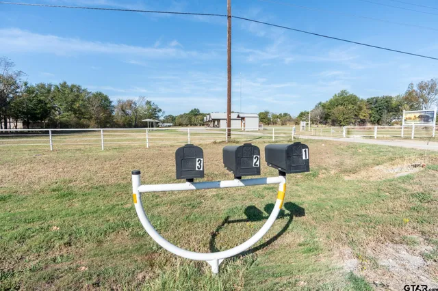 $375,000 | 12430 Highway 19, Canton, TX 75103