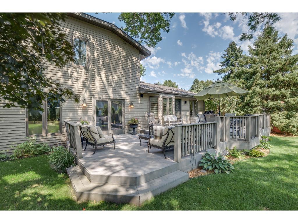 1284 Raspberry Court Eagan, MN 55123 - Photo 3 of 24 Gallery Image 3