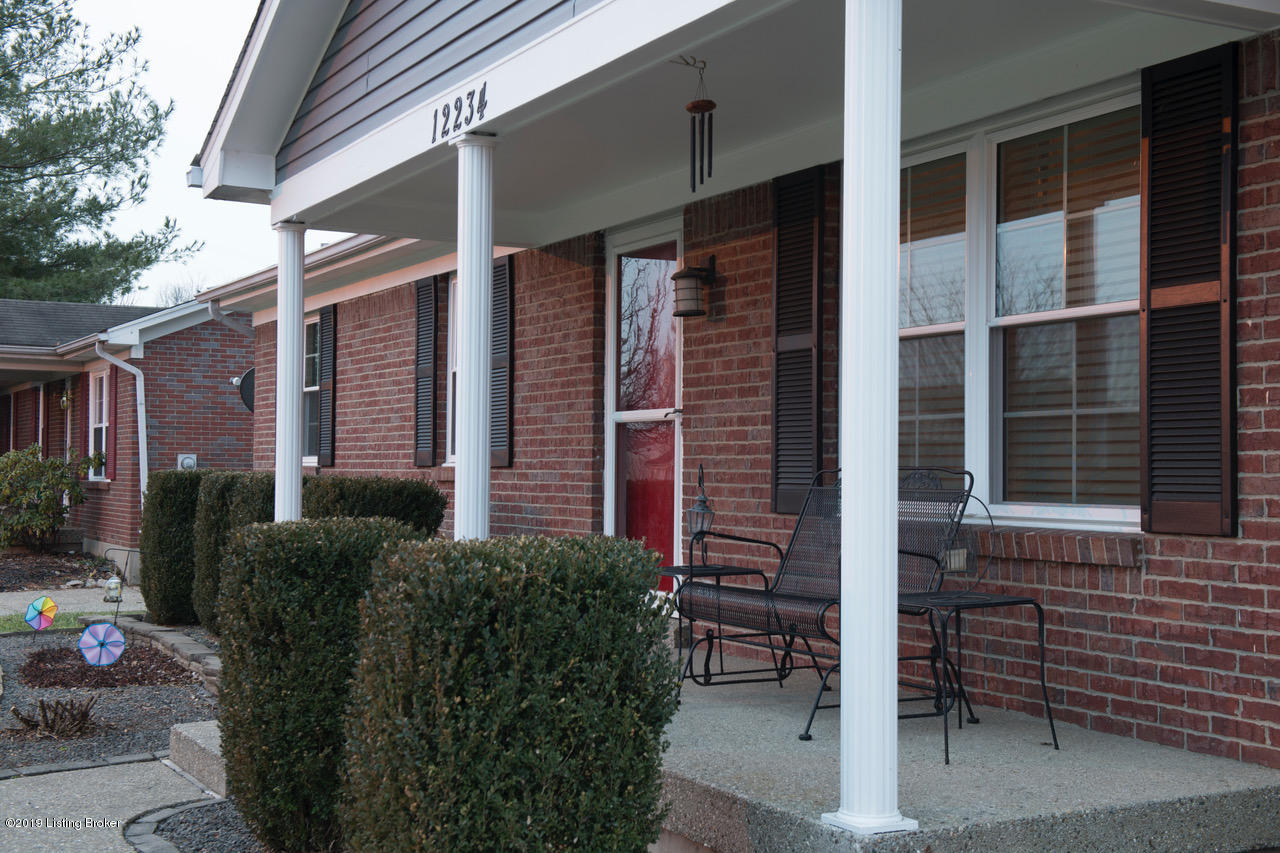 12234 Ridgemont Road Louisville, KY 40229 - Photo 4 of 24 front porch view 2