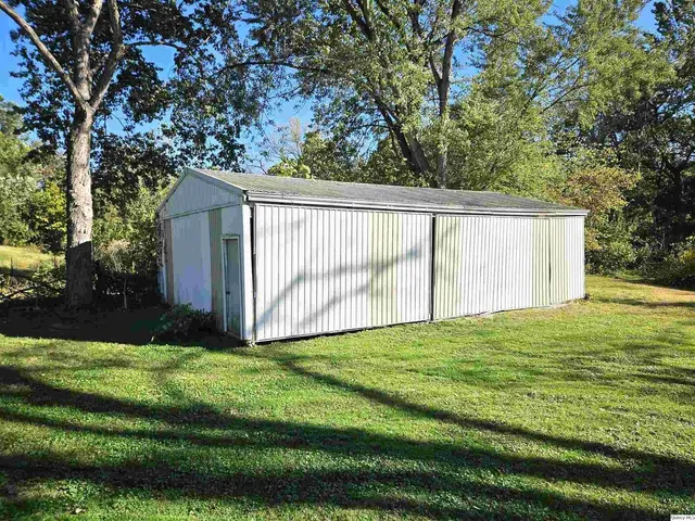 an aerial view of a bathroom