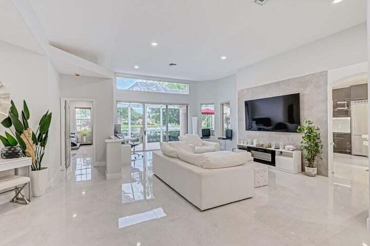 523 Eagleton Cove Trace Palm Beach Gardens, FL 33418 - Photo 13 of 43 Spacious Living Room