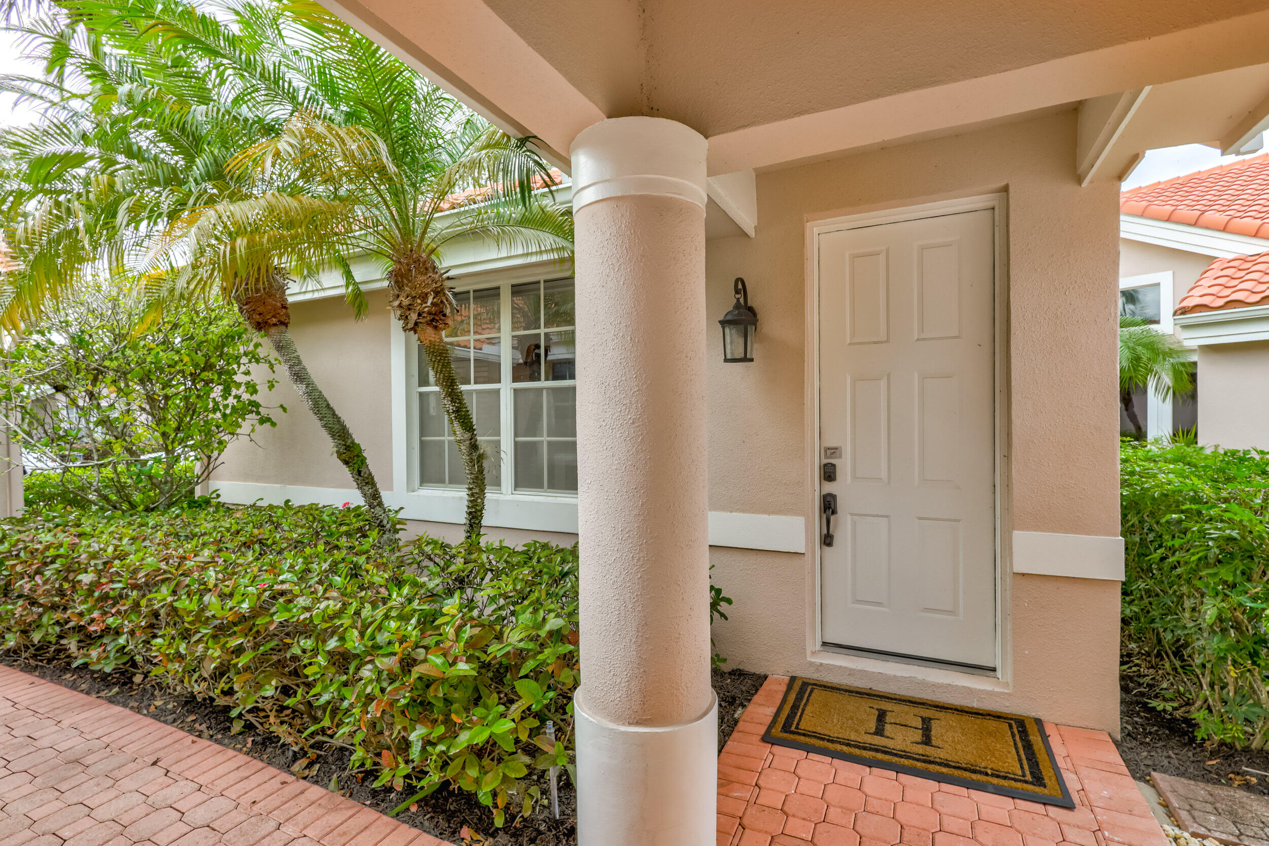 523 Eagleton Cove Trace Palm Beach Gardens, FL 33418 - Photo 29 of 43 Guest House Entrance