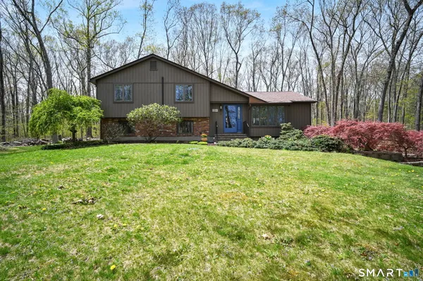 $389,900 | 67 Dickinson Road, Marlborough, CT 06447