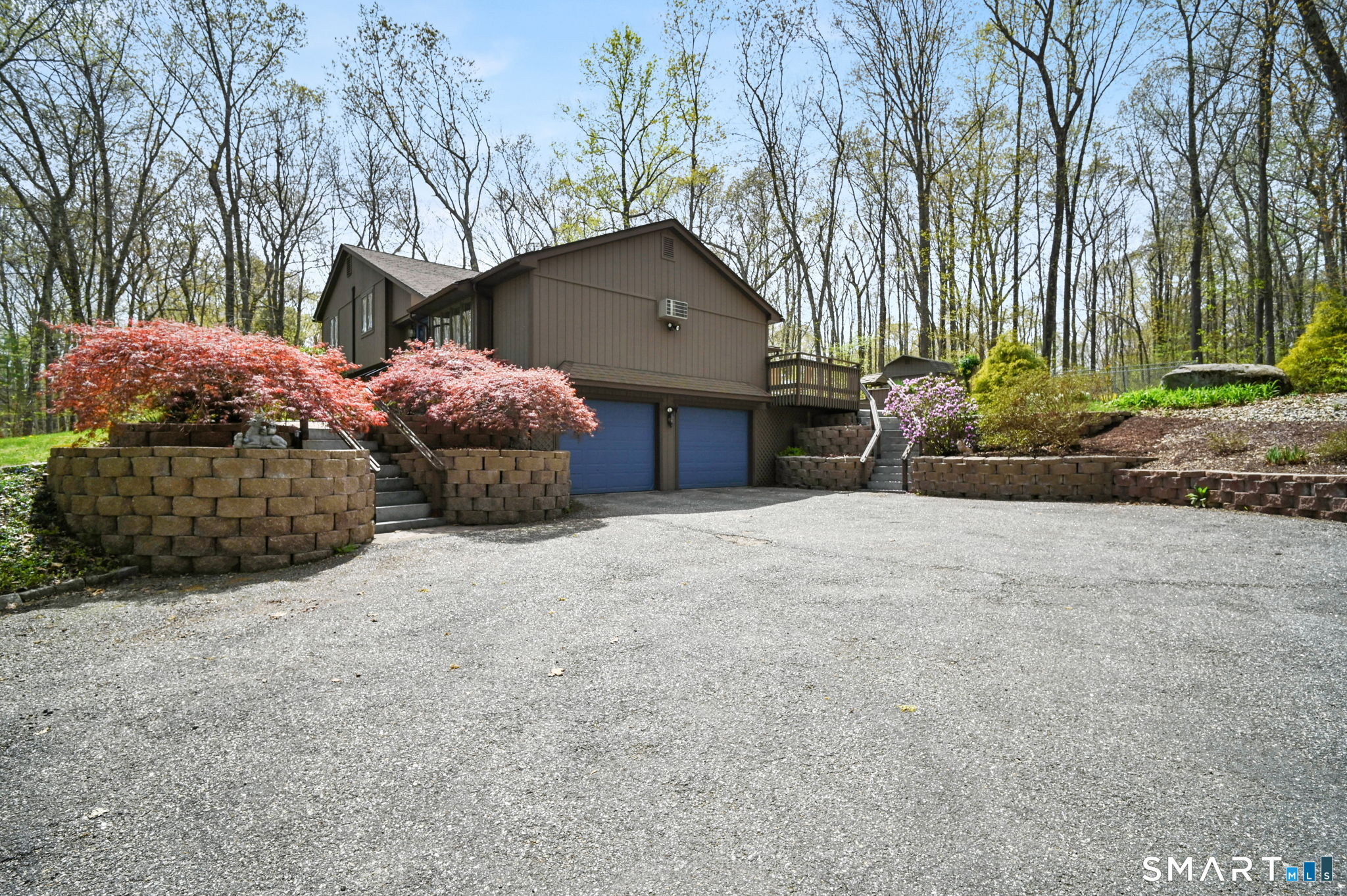 67 Dickinson Road Marlborough, CT 06447 - Photo 2 of 37