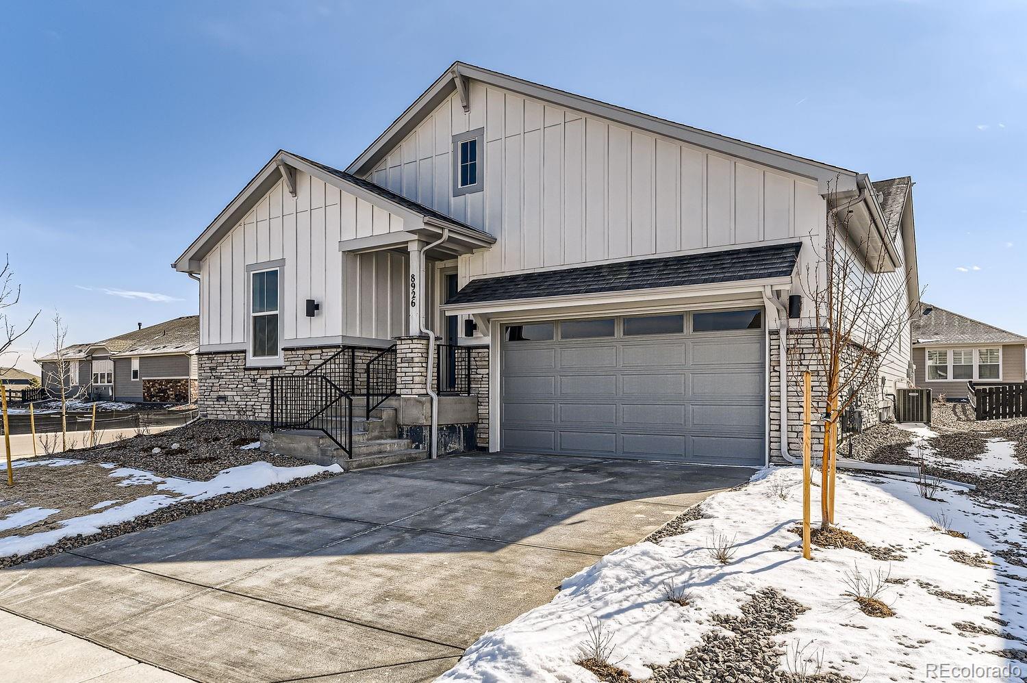 8926 South Rome Court Aurora, CO 80016 - Photo 3 of 29