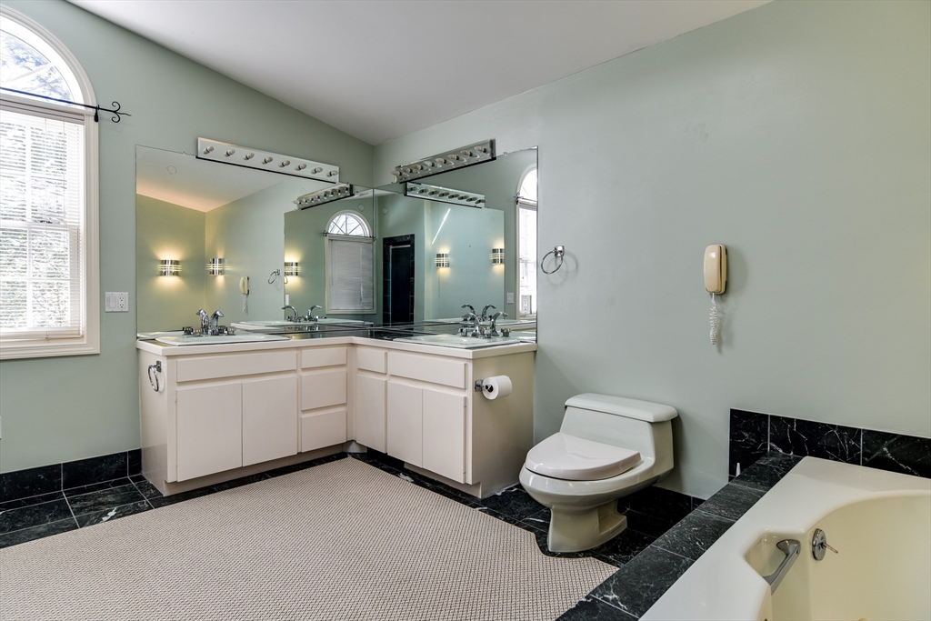 9 Buttercup Lane Dover, MA 02030 - Photo 9 of 36