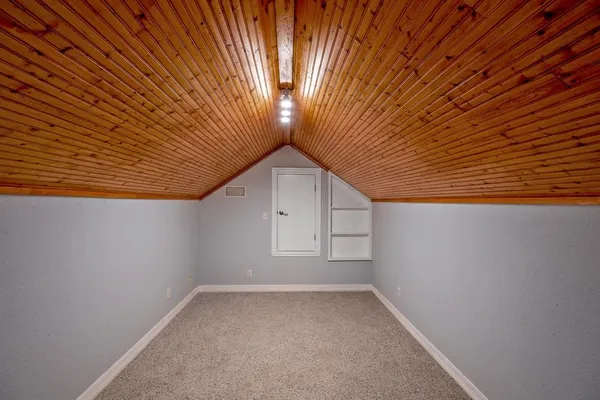 $689,500 | 260 Susan Drive, Pottsboro, TX 75076
