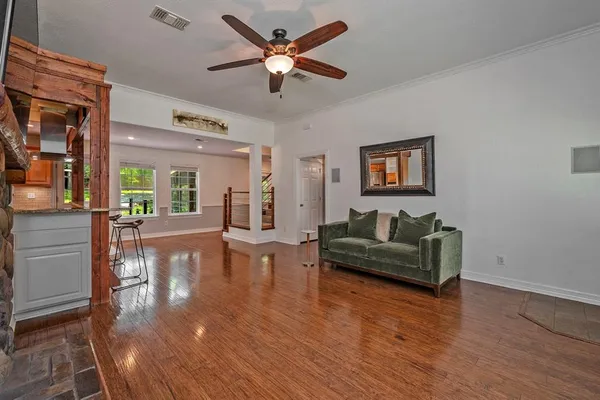$689,500 | 260 Susan Drive, Pottsboro, TX 75076
