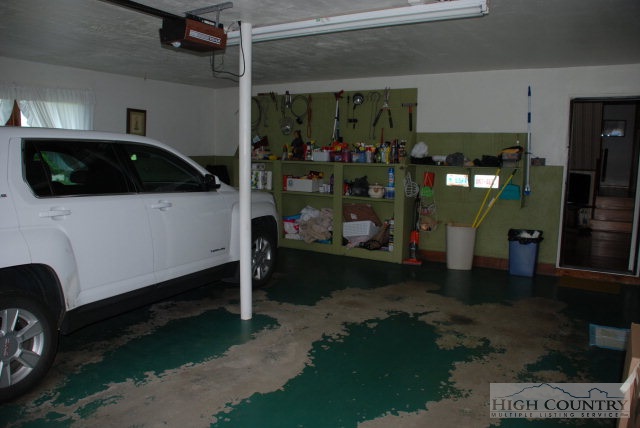 198 Sexton Road West Jefferson, NC 28694 - Photo 12 of 25 Gallery Image 12