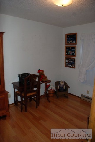 198 Sexton Road West Jefferson, NC 28694 - Photo 8 of 25 Gallery Image 8