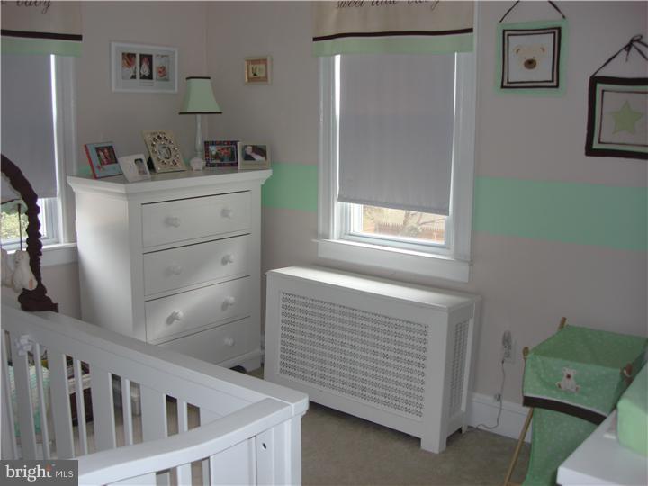 19 Congress Avenue Springfield, PA 19064 - Photo 14 of 18 Bedroom 2