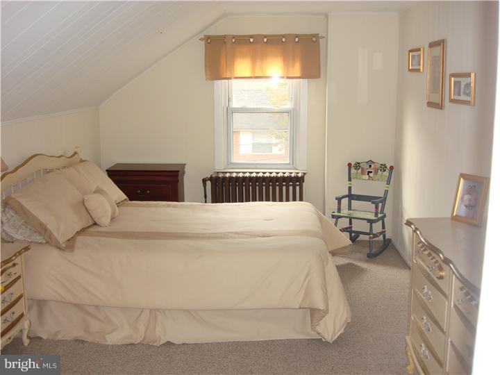 19 Congress Avenue Springfield, PA 19064 - Photo 17 of 18 Bedroom 4
