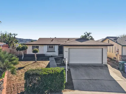 $795,000 | 10647 Montura Court, Santee, CA 92071