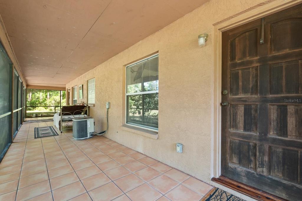 13719 Seminole Trail Wimauma, FL 33598 - Photo 36 of 68