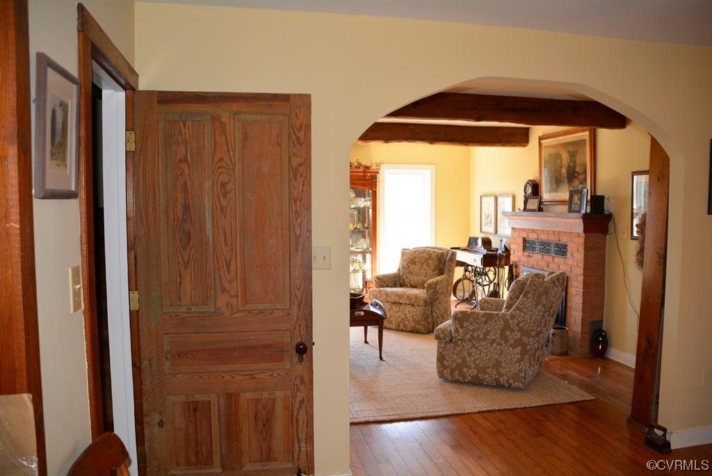 399 Chellowe Road Dillwyn, VA 23936 - Photo 3 of 50 a living room with furniture and a wooden floor