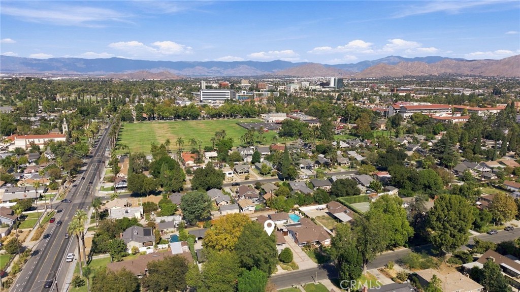 4045 Chapman Place Riverside, CA 92506 - Photo 54 of 61 Gallery Image 54