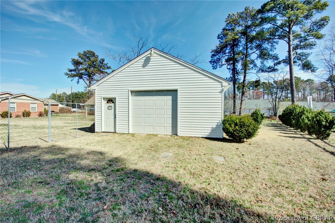 2045 Hayes Road Hayes, VA 23072 - Photo 14 of 19 Detached Garage