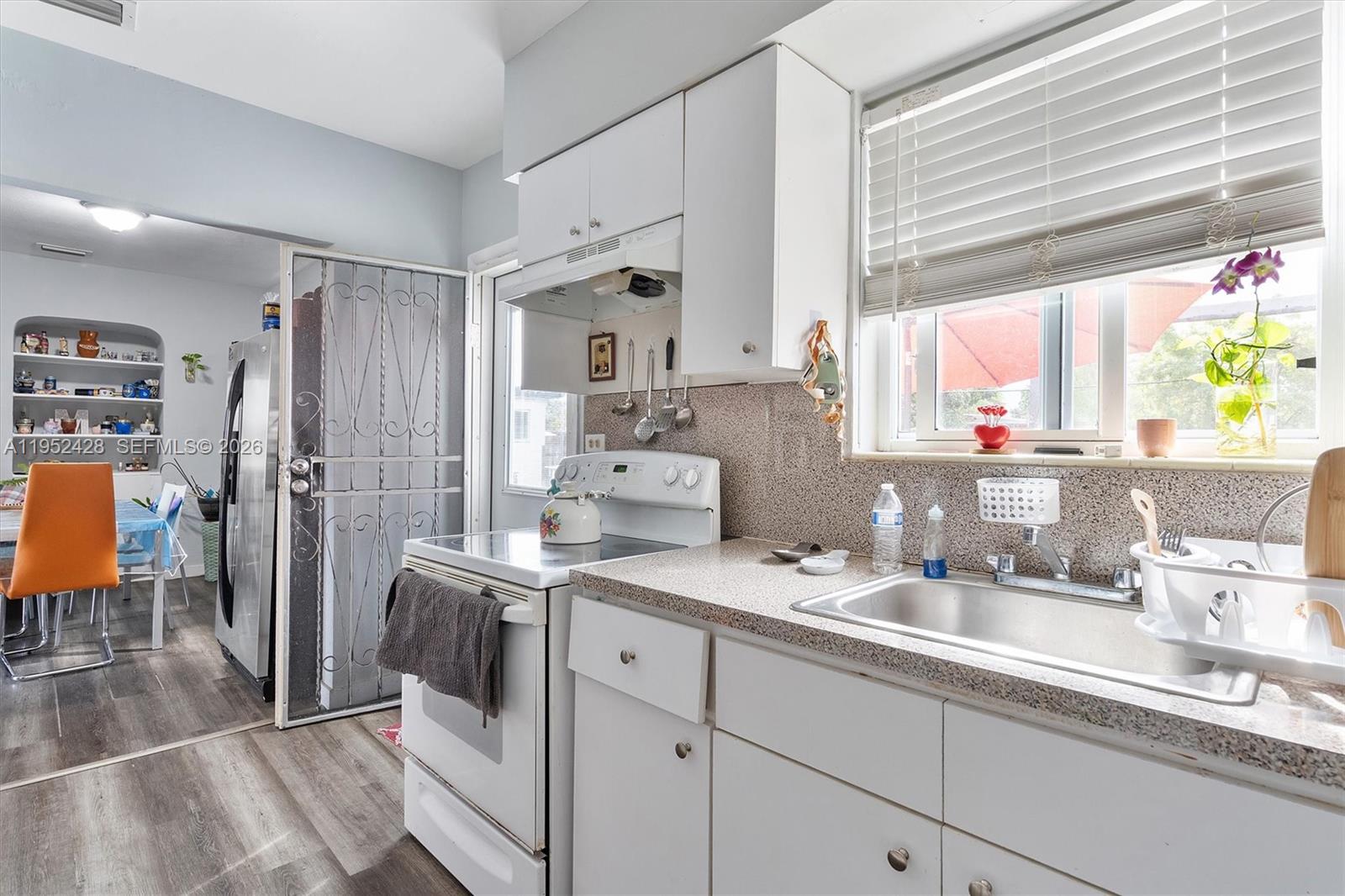 440 Northwest 119th Street Miami, FL 33168 - Photo 15 of 32