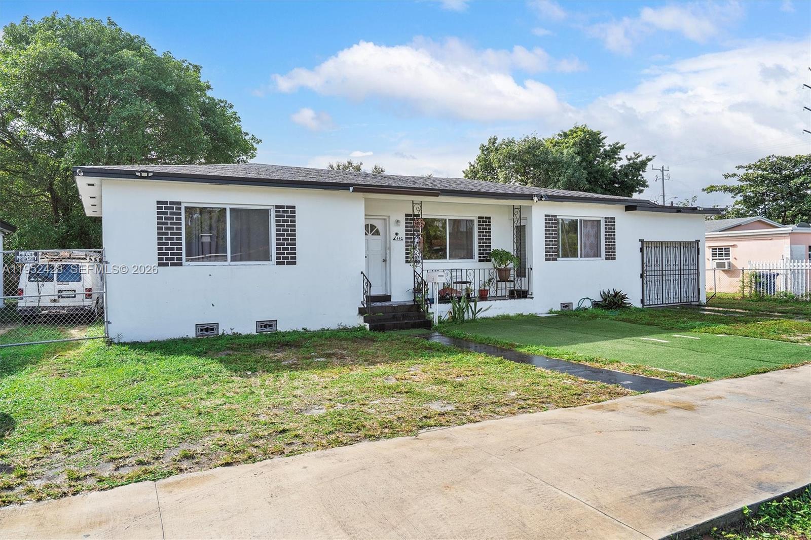 440 Northwest 119th Street Miami, FL 33168 - Photo 4 of 32