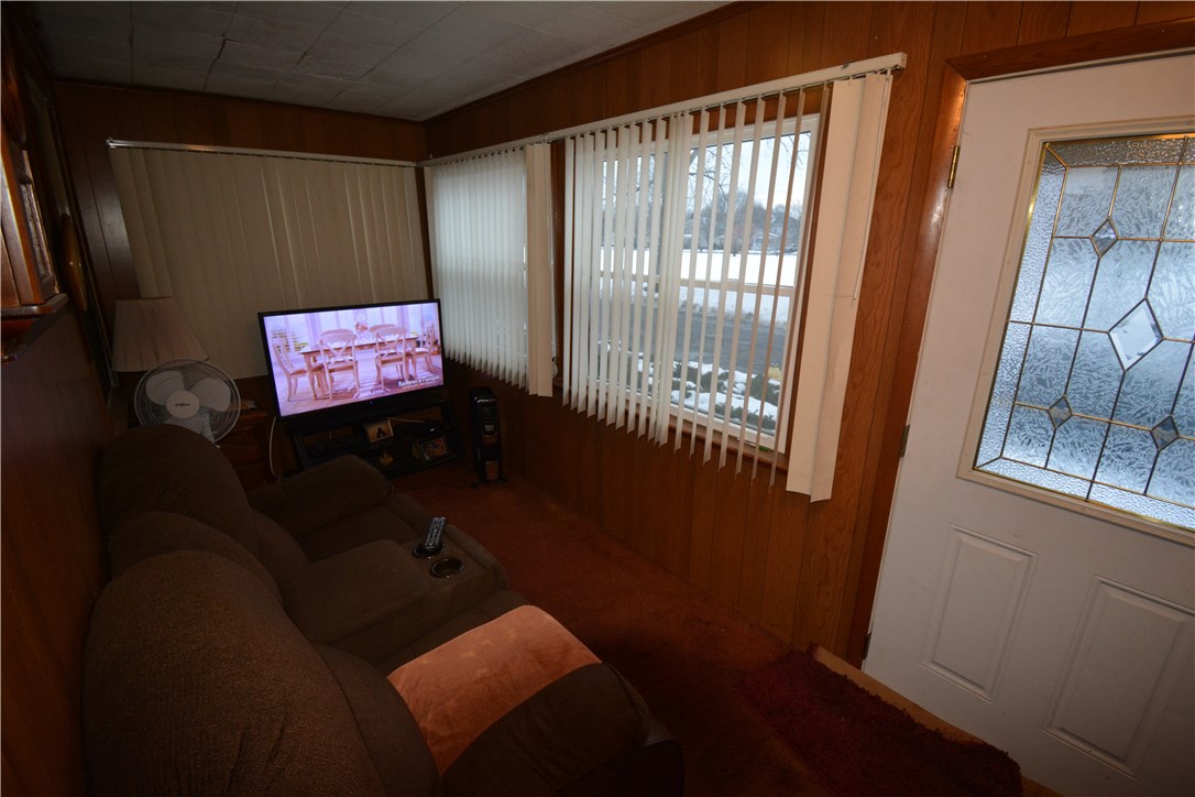 115 Gothic Street Rochester, NY 14621 - Photo 3 of 14