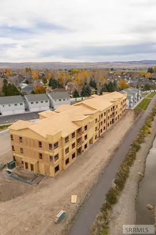 $275,000 | 796 East Sunnyside Road, Unit 201, Idaho Falls, ID 83404