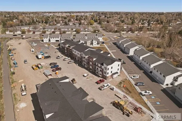 $275,000 | 796 East Sunnyside Road, Unit 201, Idaho Falls, ID 83404