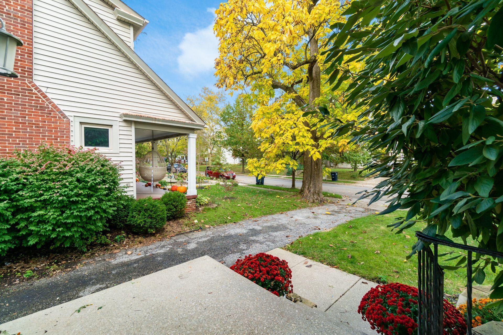 789 South Cassingham Road Columbus, OH 43209 - Photo 3 of 34 007_d4_e 789 S Cassingham 007