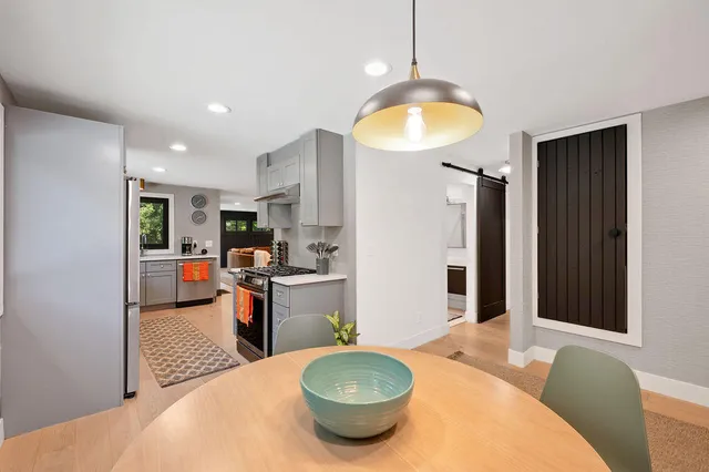 $835,000 | 5831 Browntown Road, Sawyer, MI 49125