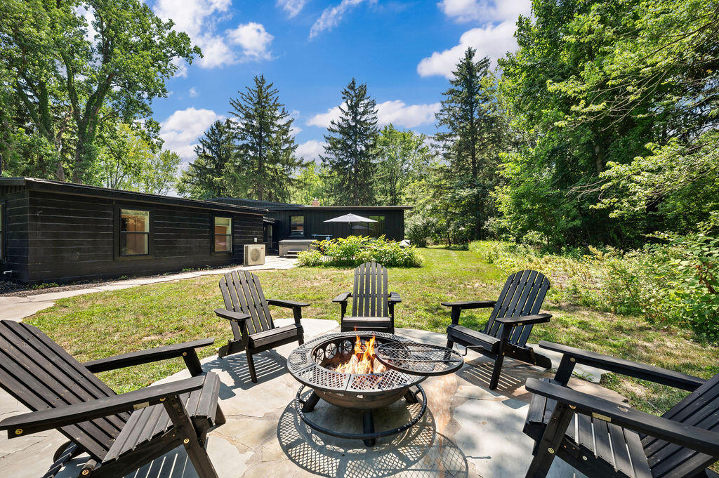 5831 Browntown Road Sawyer, MI 49125 - Photo 33 of 42 32