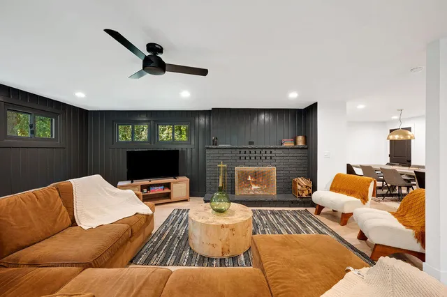 $835,000 | 5831 Browntown Road, Sawyer, MI 49125