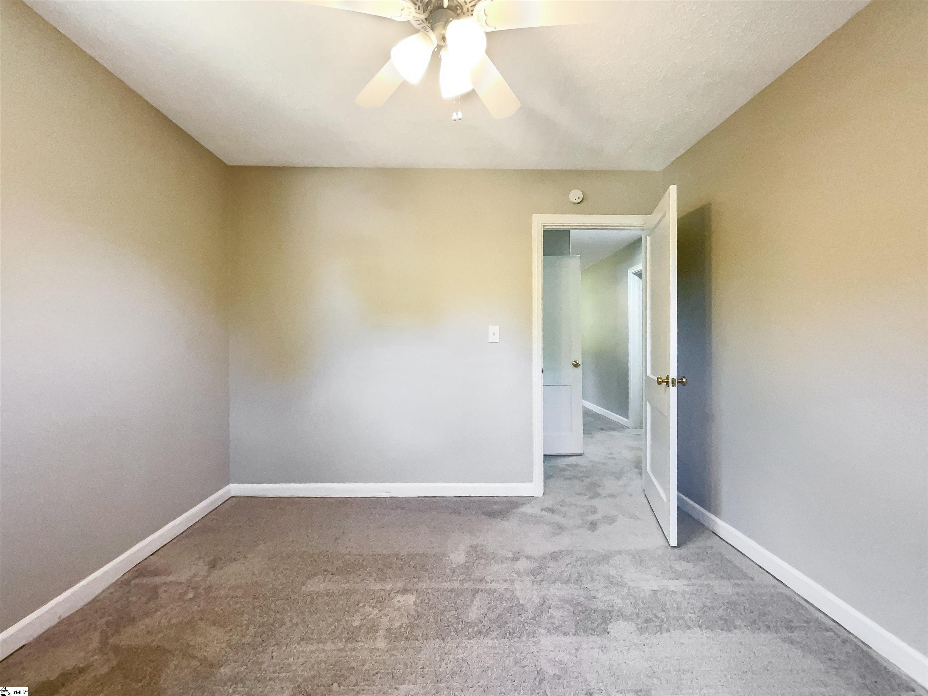 921 Barnwell Road Spartanburg, SC 29303 - Photo 14 of 17