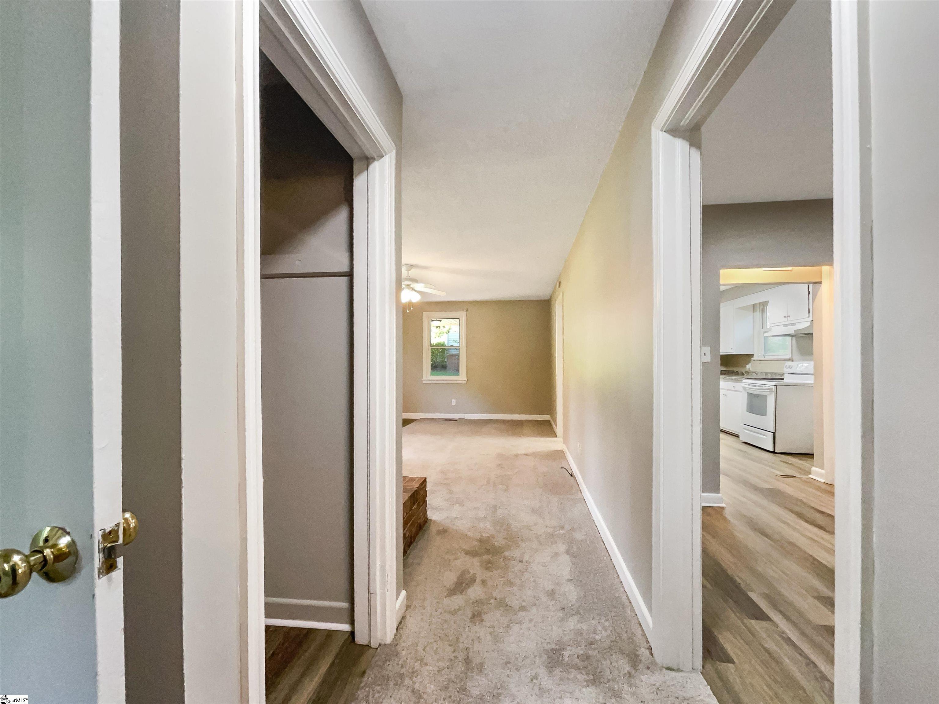 921 Barnwell Road Spartanburg, SC 29303 - Photo 15 of 17