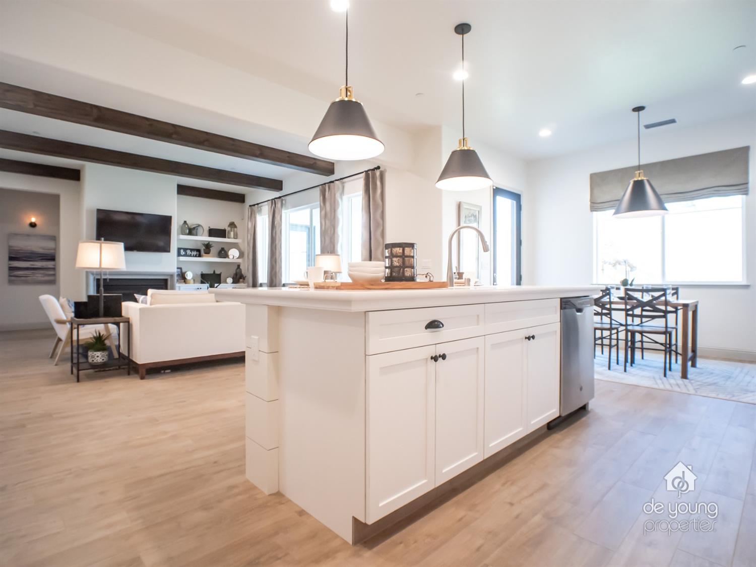 2924 Portland Avenue Clovis, CA 93619 - Photo 12 of 25