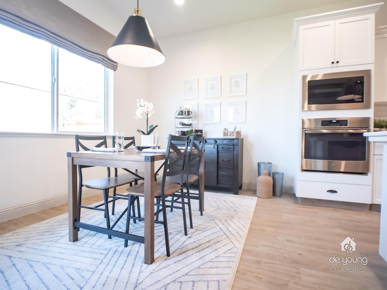 2924 Portland Avenue Clovis, CA 93619 - Photo 5 of 25