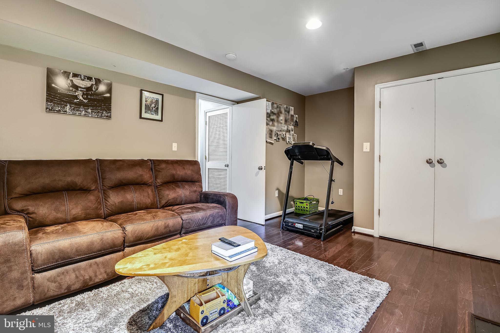 403 Chadford Road Baltimore, MD 21212 - Photo 16 of 41